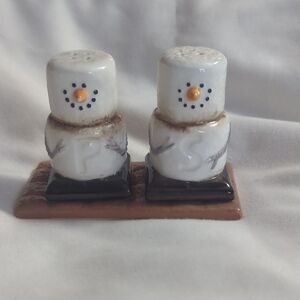 Original S'more man Snowman Salt and Pepper Shaker Set